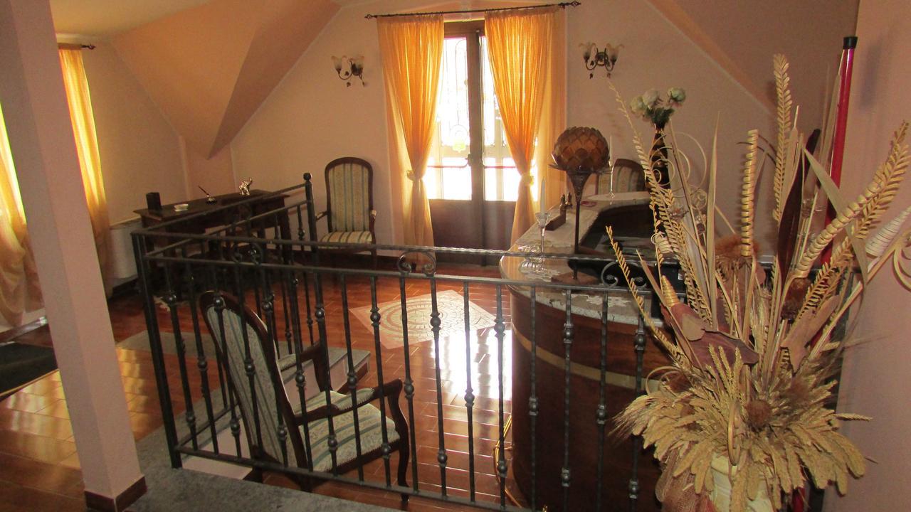 Hotel Al Palazzetto Set Fair Summonte ภายนอก รูปภาพ