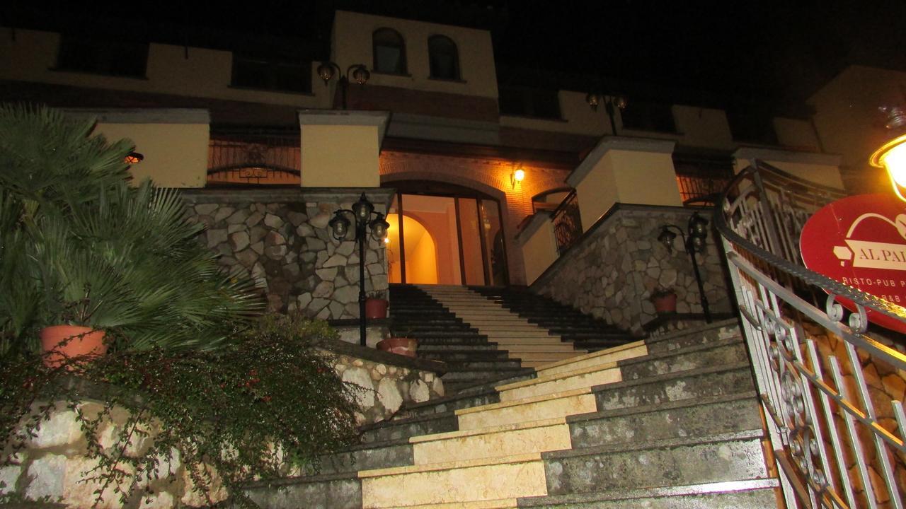 Hotel Al Palazzetto Set Fair Summonte ภายนอก รูปภาพ